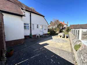 Photo 25- click for photo gallery